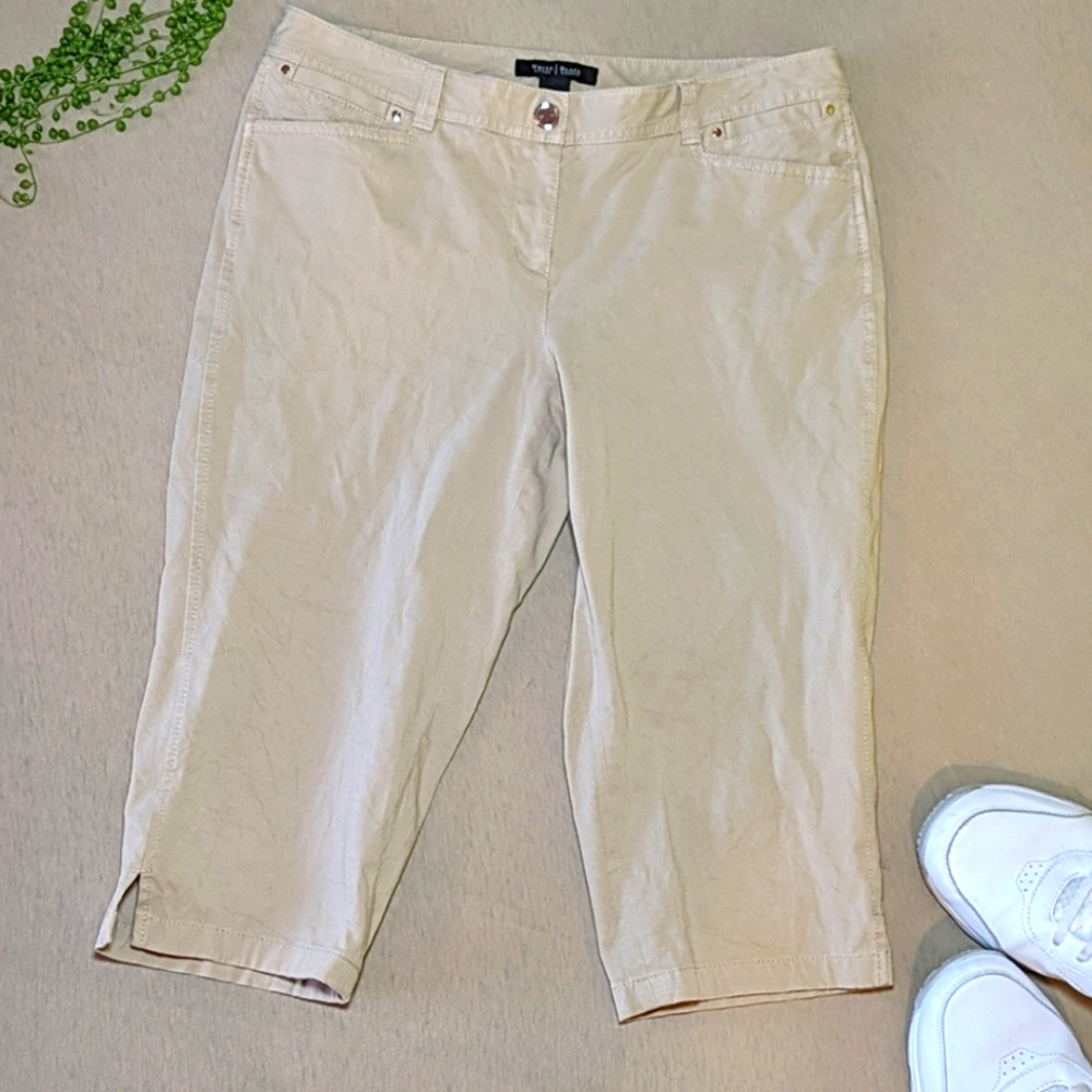 Tan Capris